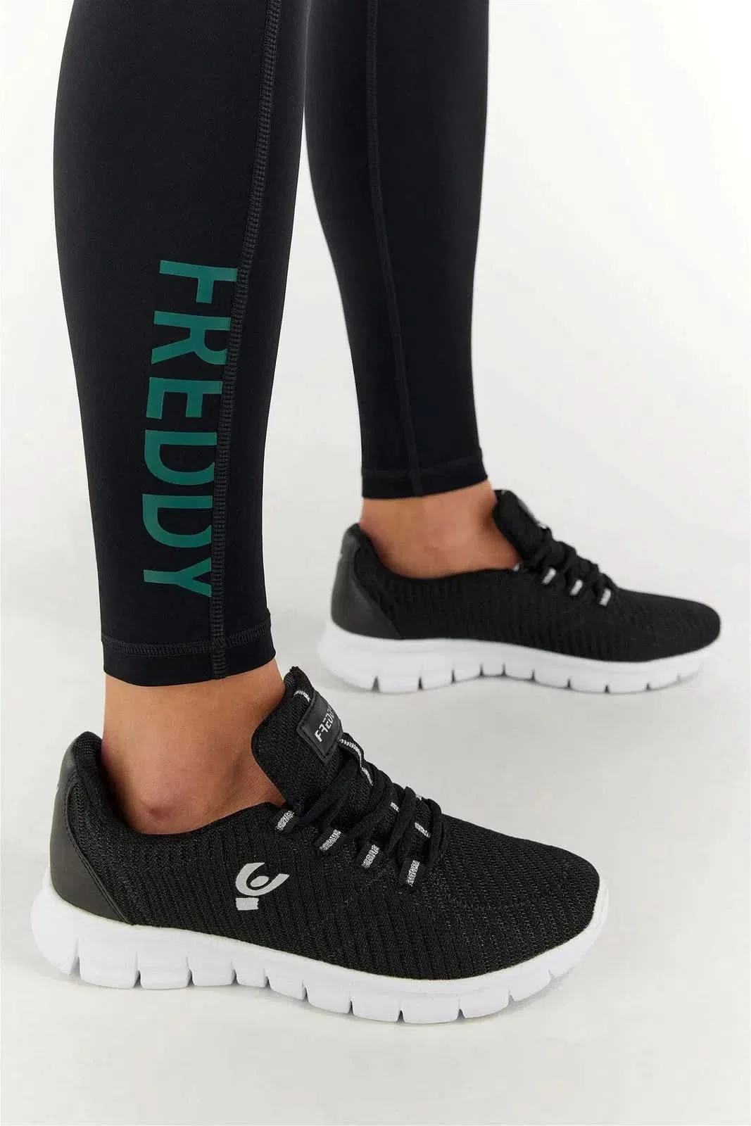 WRUP Sport - High Waisted - Full Length - Black & Pacific Blue - Image 3