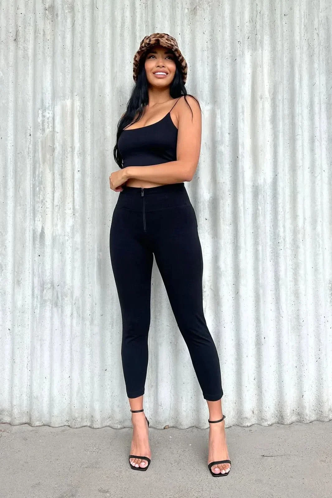 WRUP Fashion - High Waisted - 7/8 Length - Black - Image 9