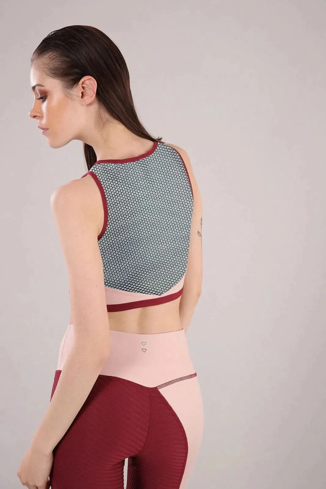 Yoga Top 100% Made in Italy - Beige + Burgundy - Image 3
